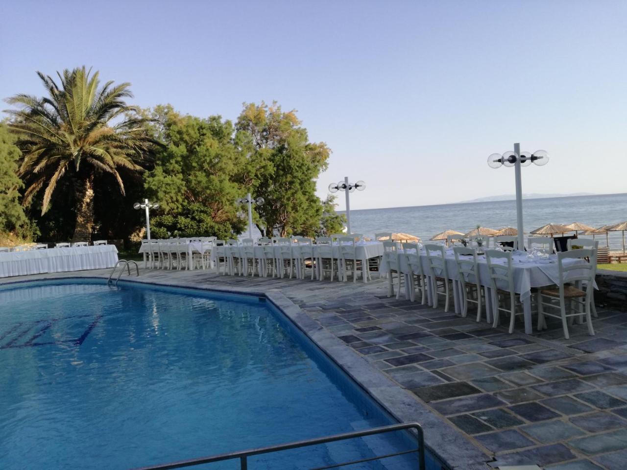Apollon Suites Karystos  Exteriör bild